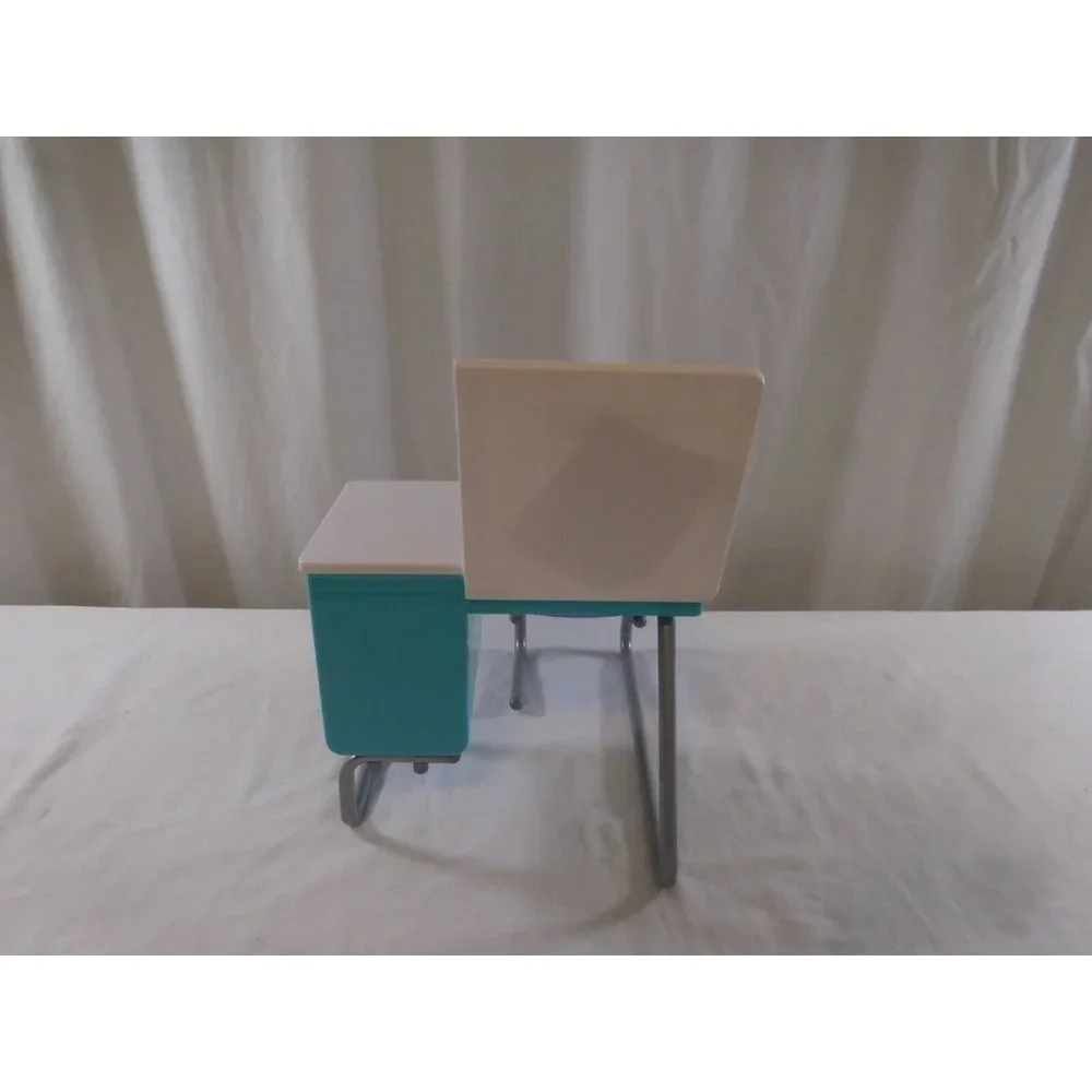 American Girl Desk + School Set Including School Outfit + Shoes and Backpack‎